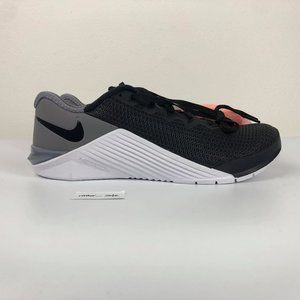 Nike Metcon 5 Men 7 (women 8.5) AQ1189-002
